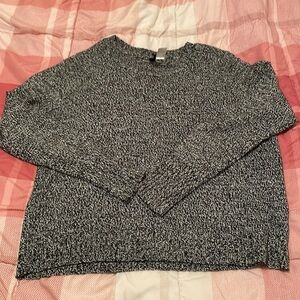 Crewneck sweater, donating 2/12